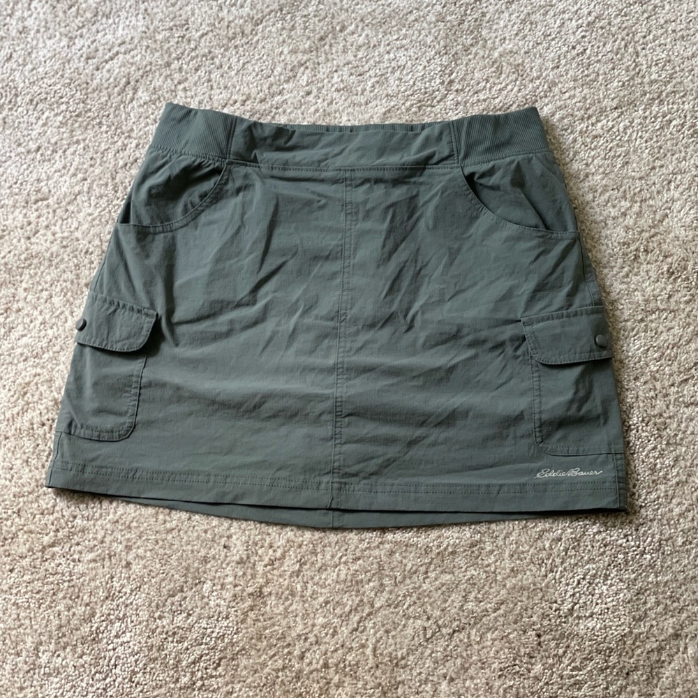 Size M Eddie Bauer Army Green Khaki Skort